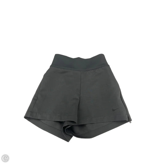Athletic Shorts By Nike In Grey, Size: S
