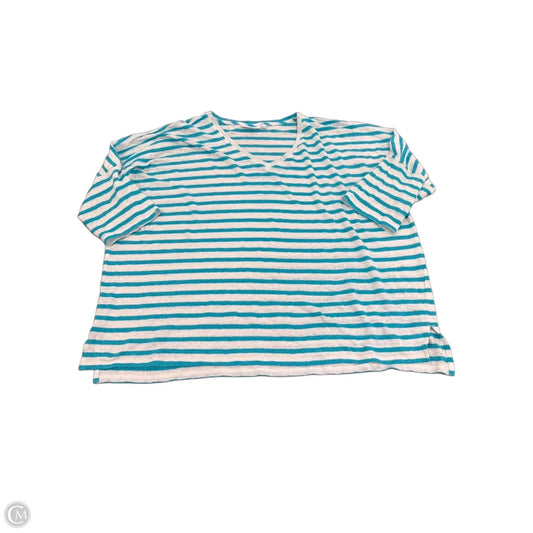 Top Short Sleeve By Chicos In Blue & White, Size: Xxl