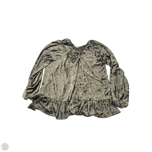 Top Long Sleeve By Mystree In Green, Size: L