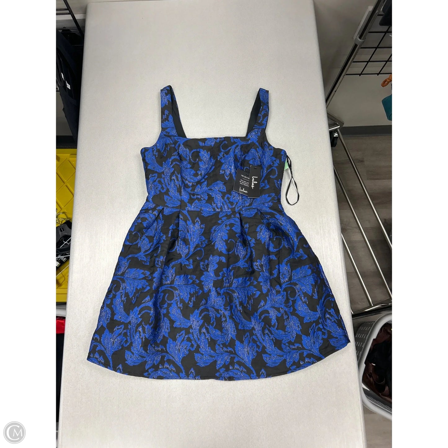 Dress Casual Short By Lulus In Black & Blue, Size: M