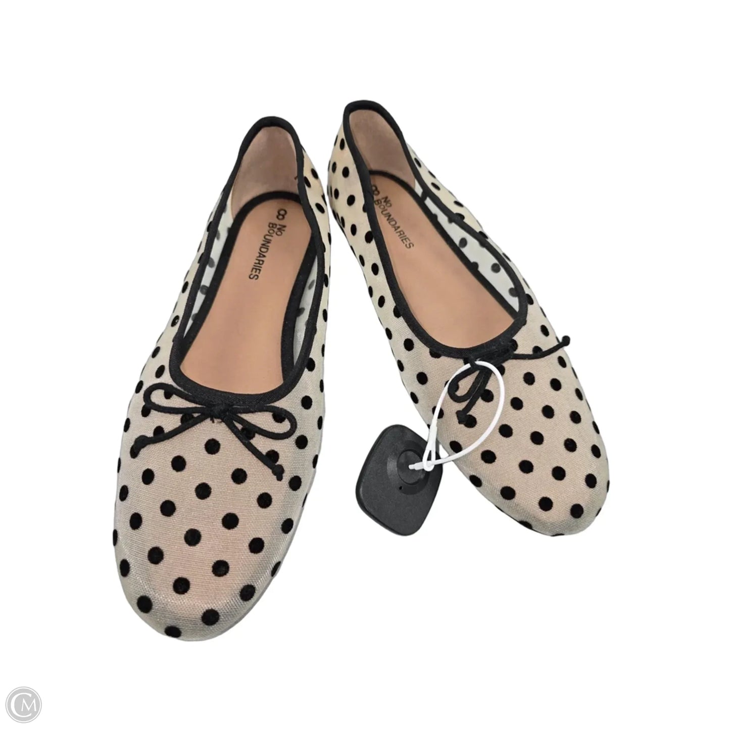 Shoes Flats By No Boundaries In Black & White, Size: 8