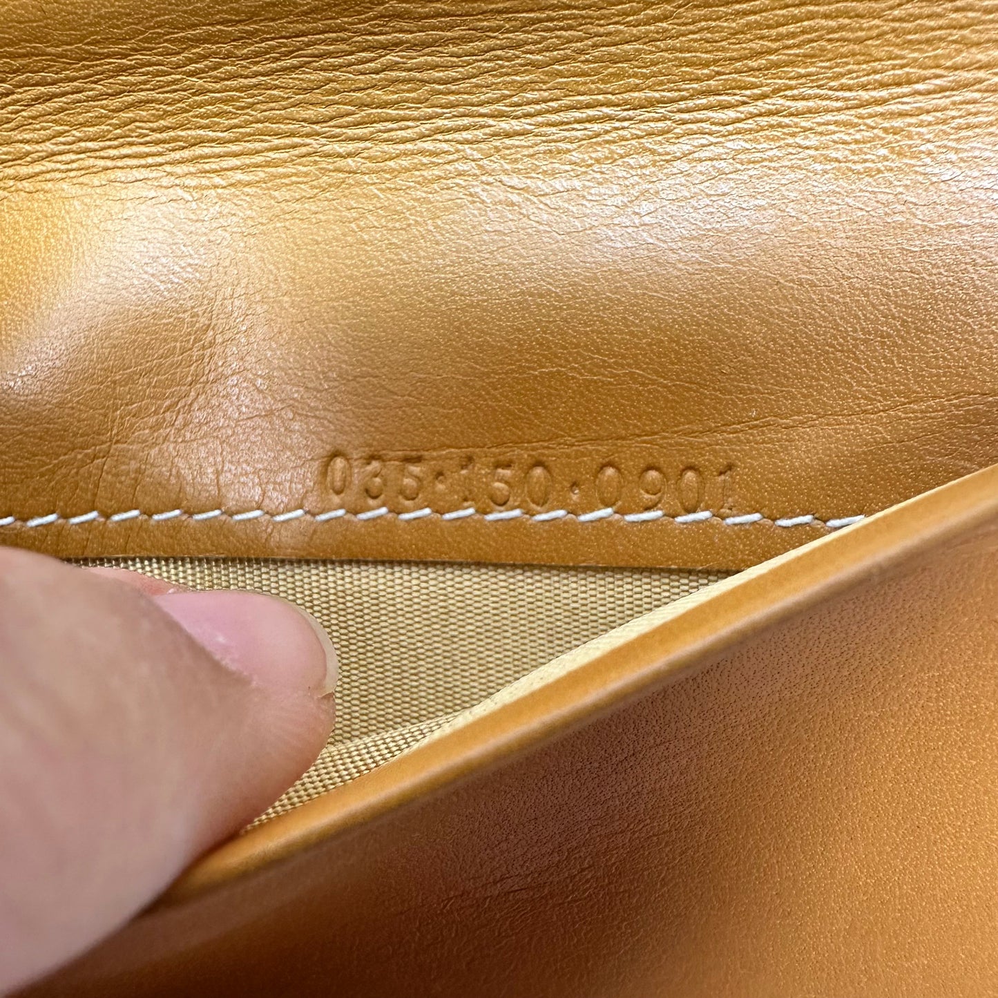 Wallet Luxury Designer By Gucci, Size: small