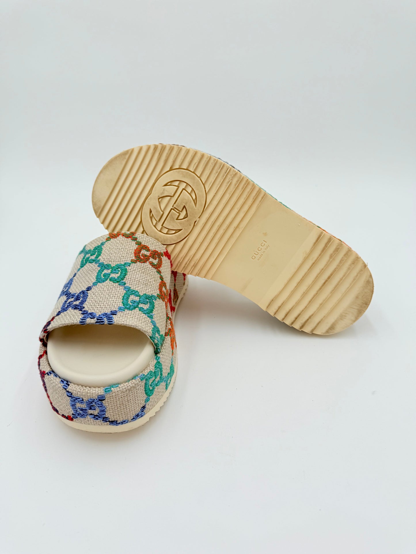 Sandals Luxury Designer By Gucci In Multi, Size:8.5