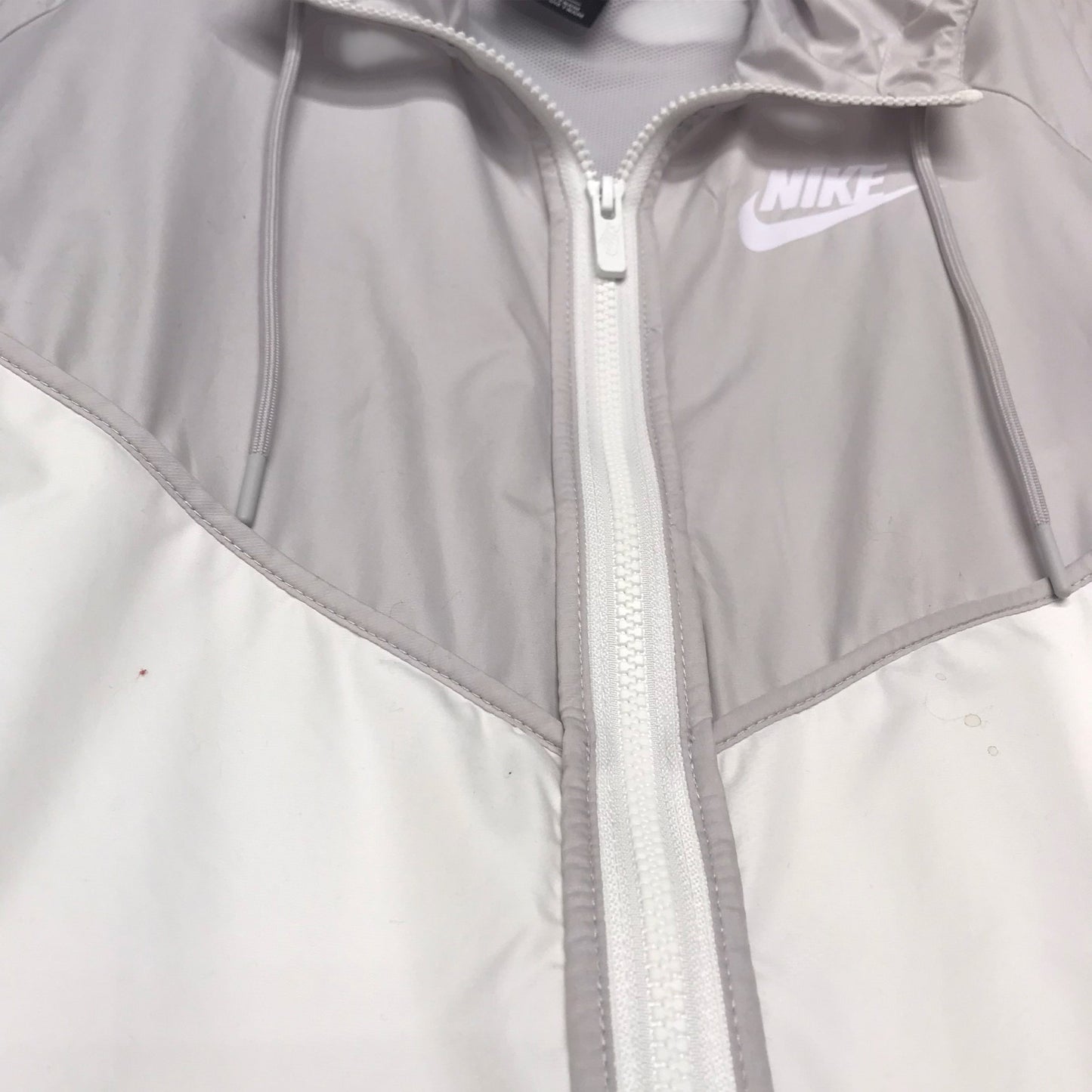 Athletic Jacket By Nike In Grey & White, Size:1X