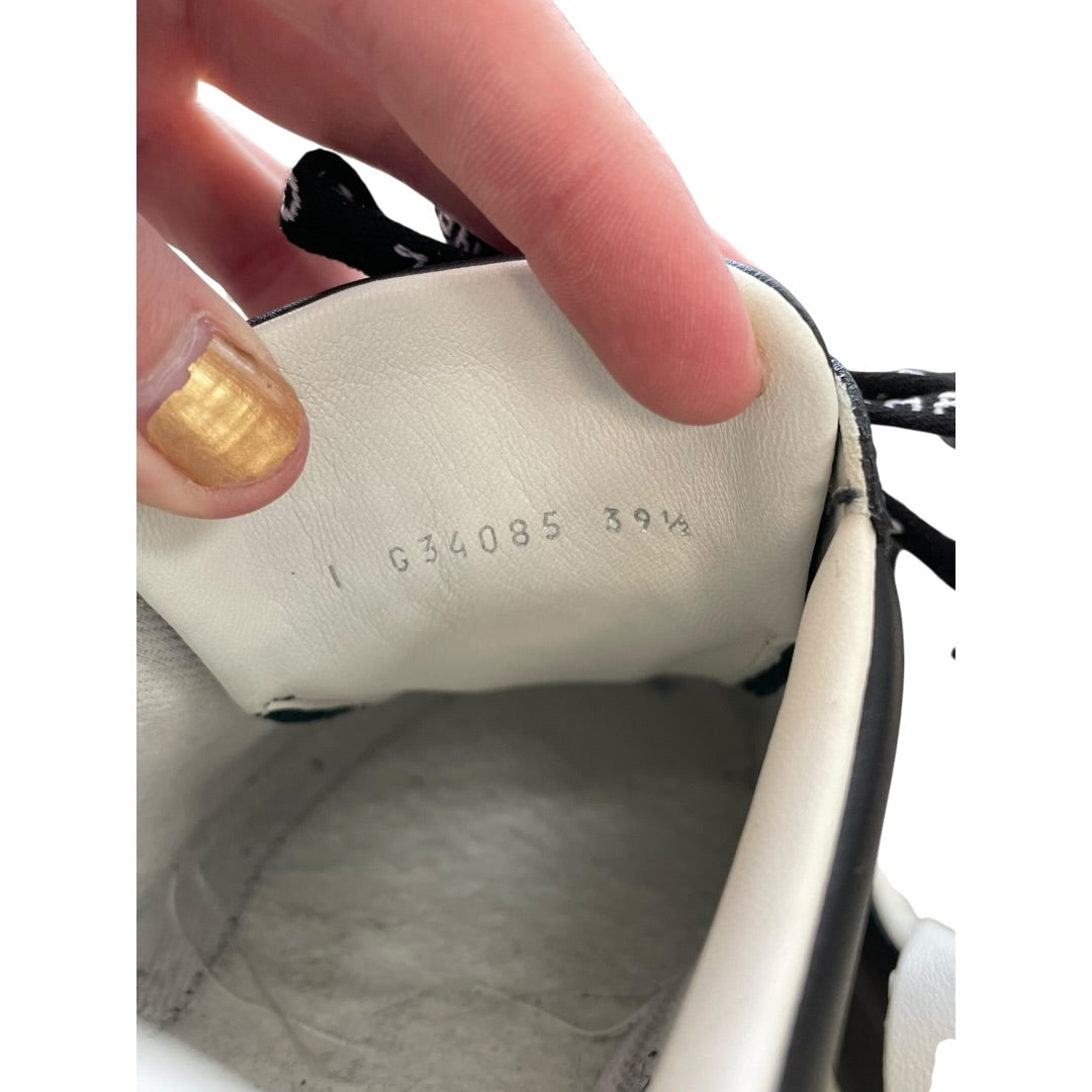 Shoes Luxury Designer By Chanel In Black & White w/ Box Size: 39.5