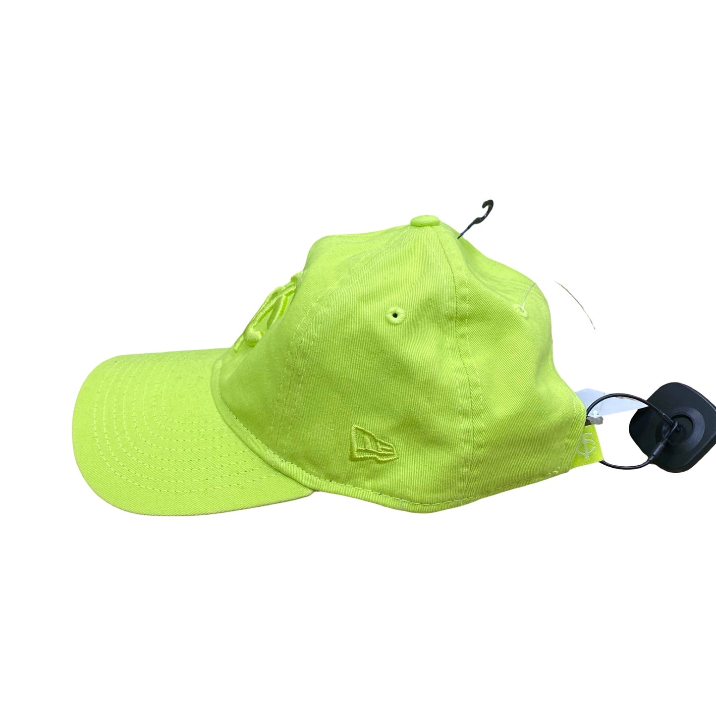 Hat Baseball Cap By Clothes Mentor In Green