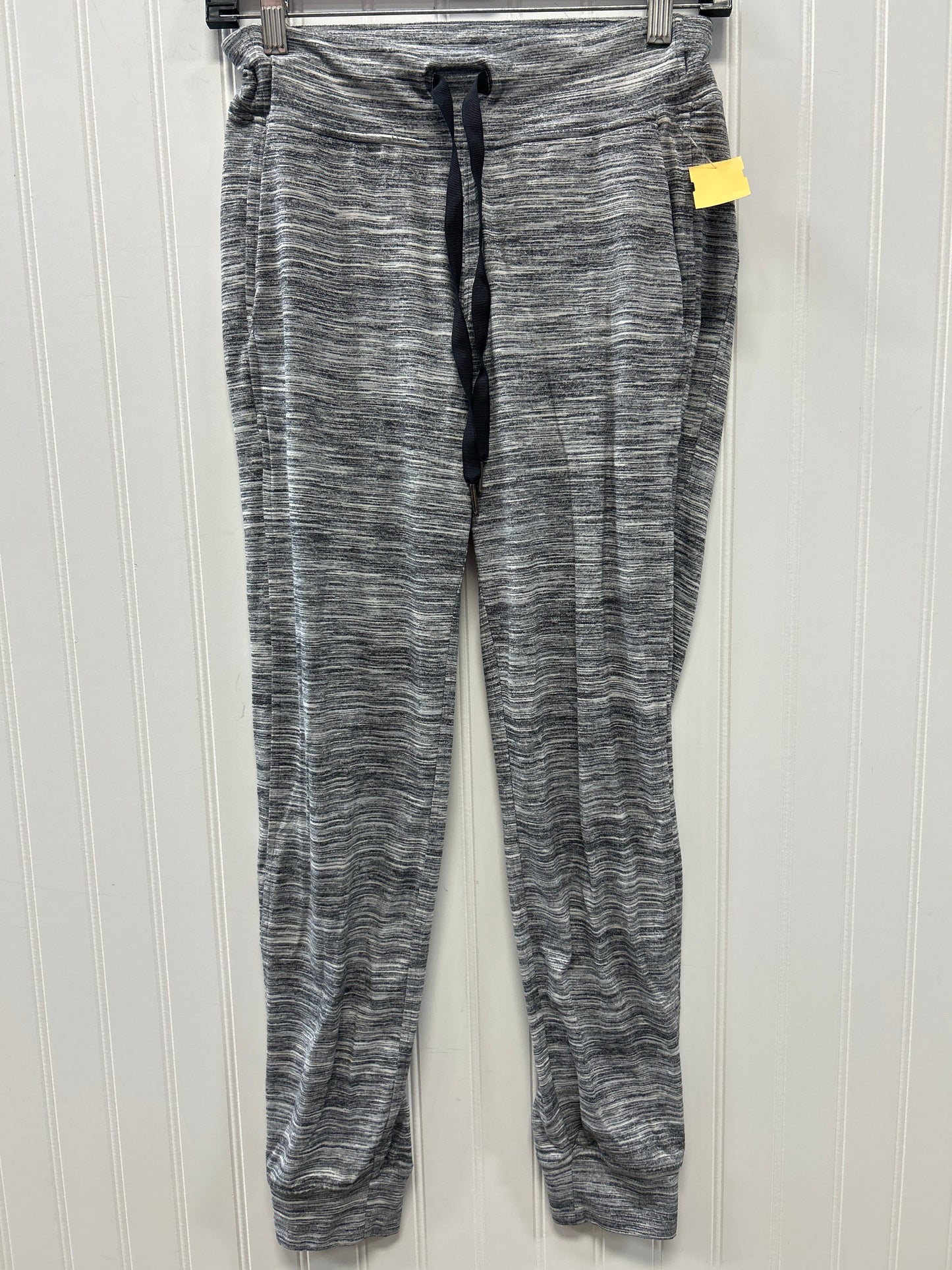Athletic Pants By Lululemon In Grey, Size:4
