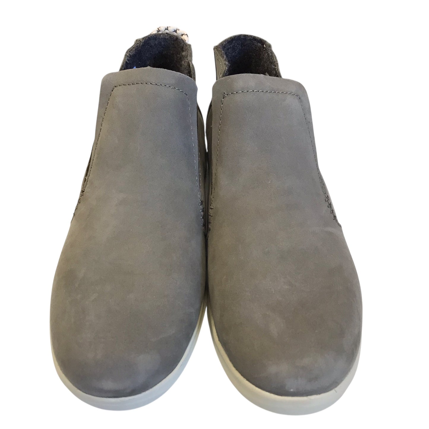 Shoes Flats By Olukai In Grey, Size:7