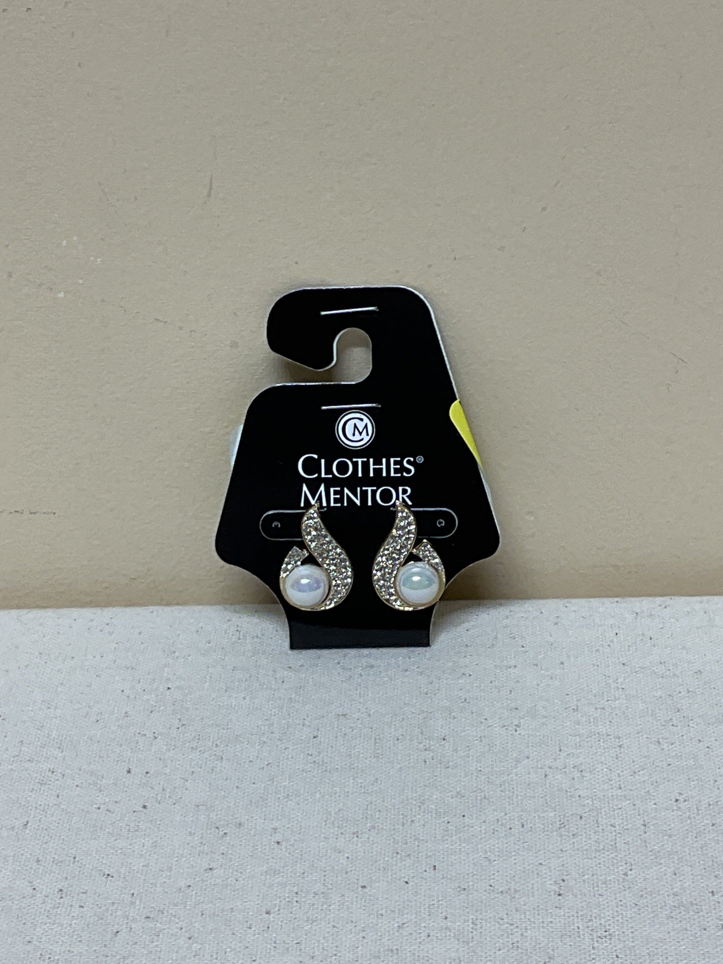 Earrings Other By Clothes Mentor In Gold & White