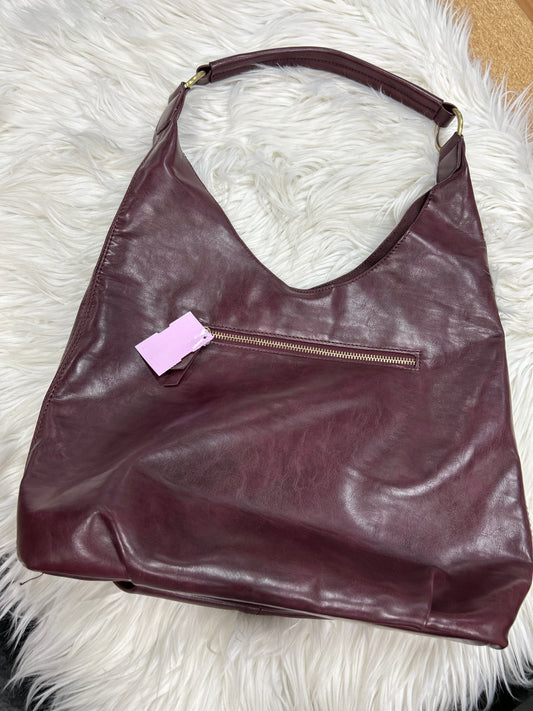 Handbag By Clothes Mentor In Maroon, Size:Large