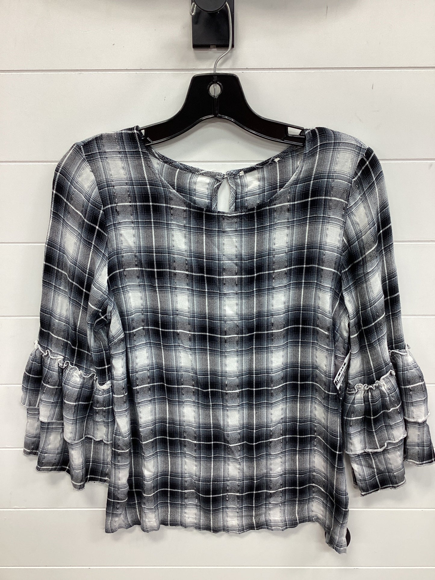 Top Ls By Clothes Mentor In Grey, Size:S