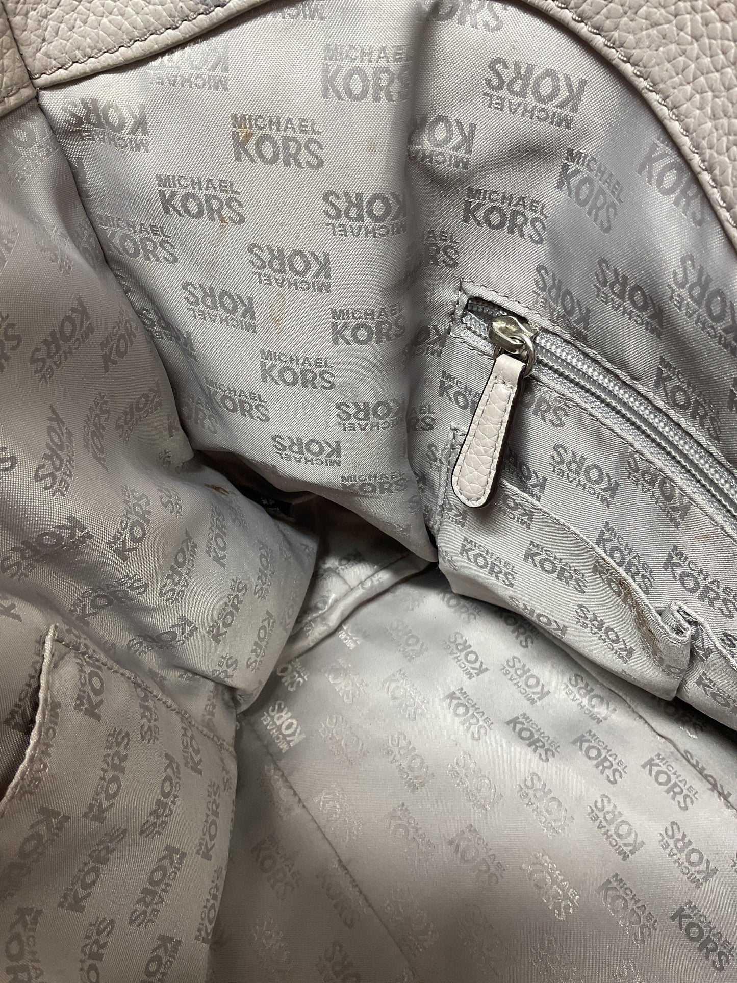 Handbag Designer By Michael Kors In Grey, Size:Large