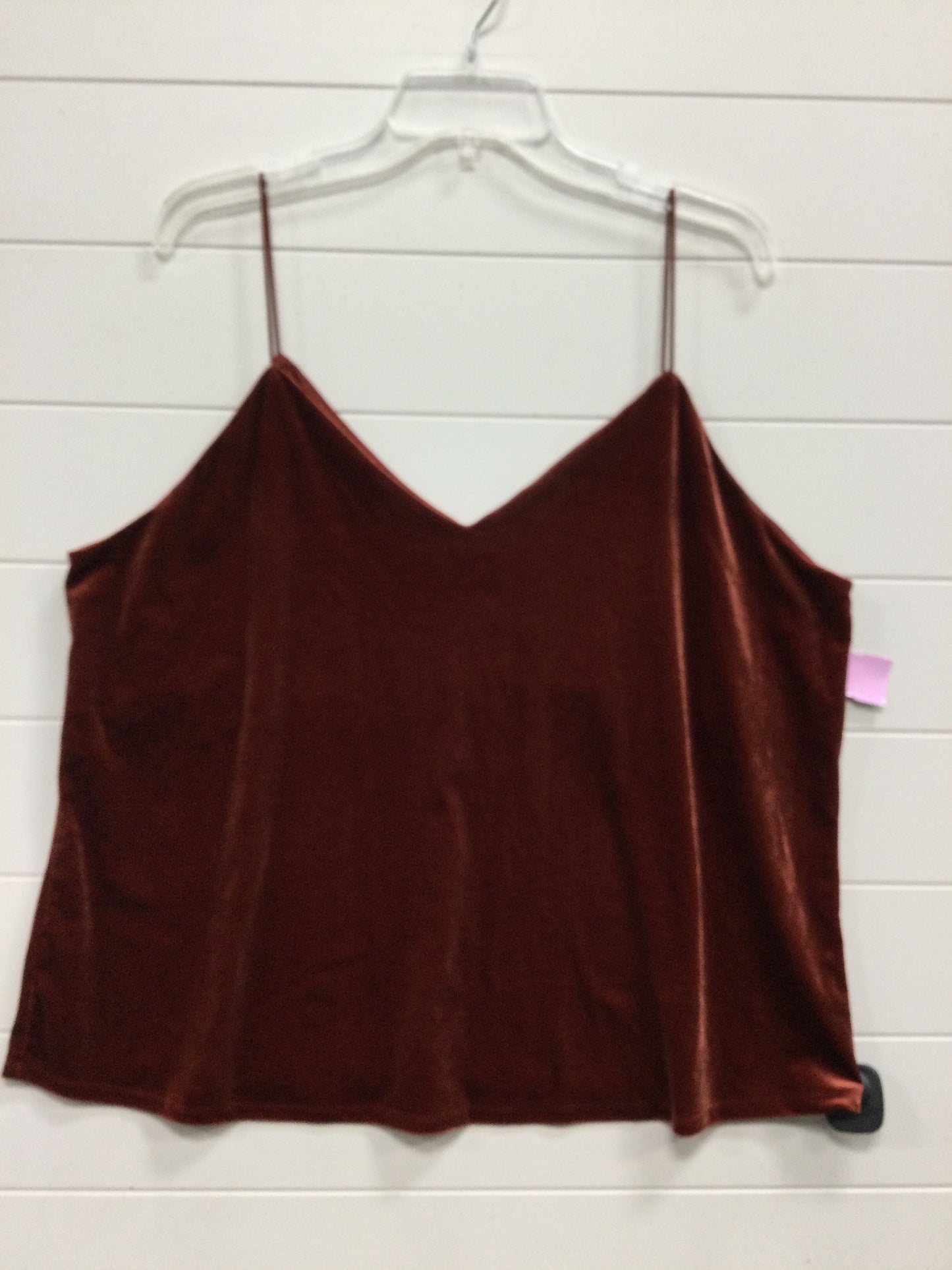 Top Sleeveless By Maurices In Brown, Size:2X