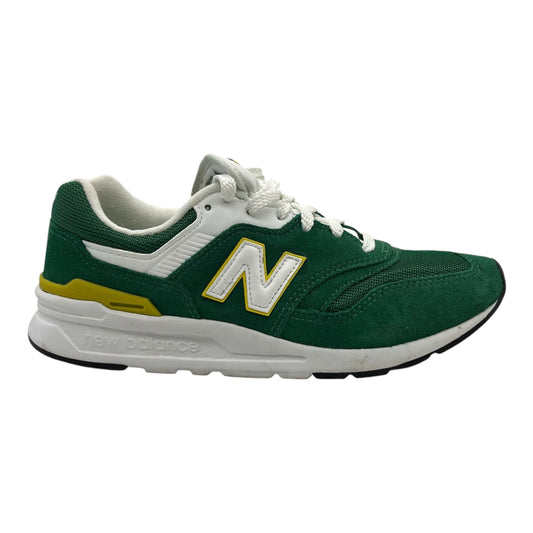 Shoes Sneakers By New Balance In Green, Size:9.5