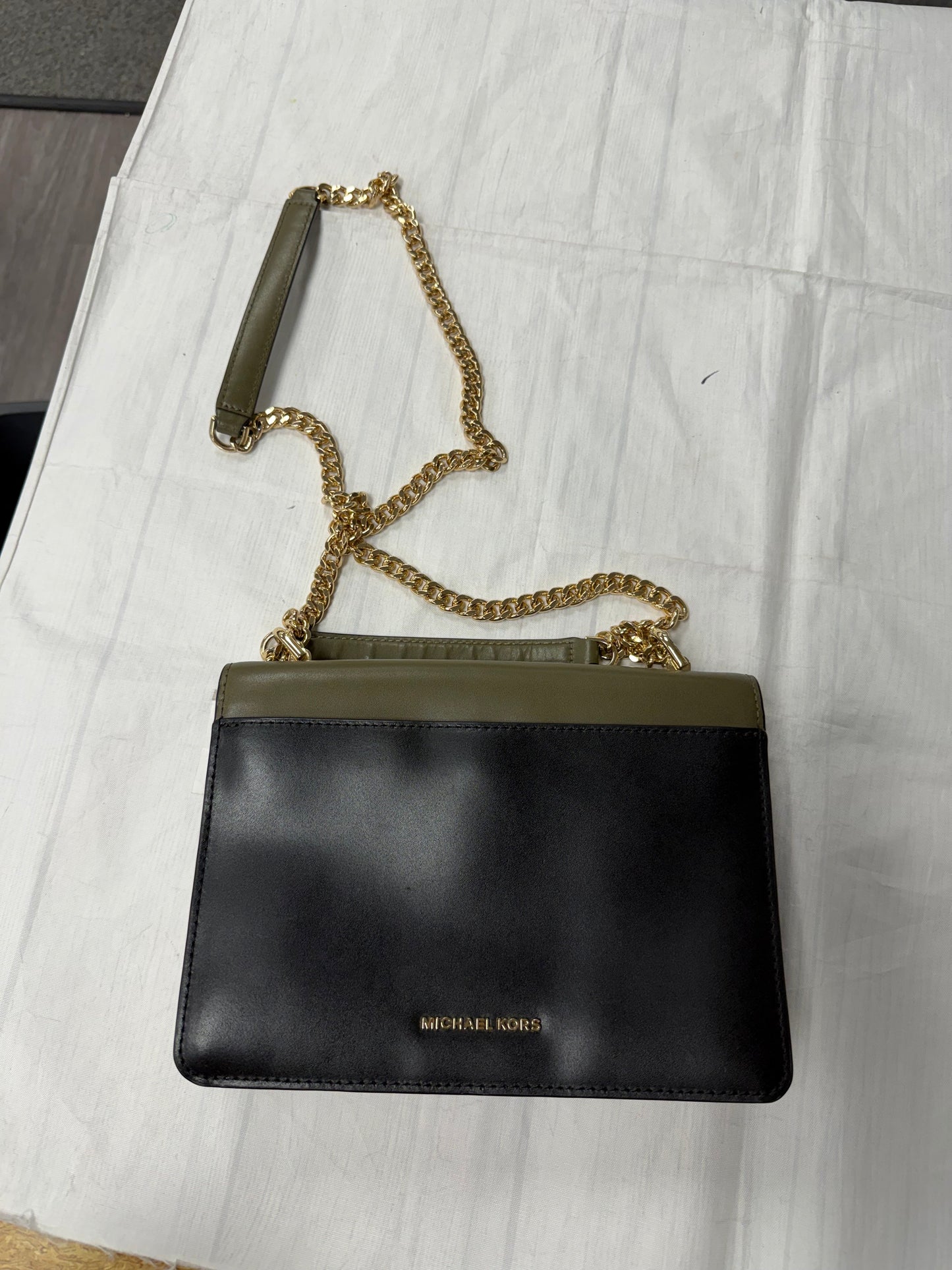 Handbag Designer By Michael Kors In Green, Size:Medium