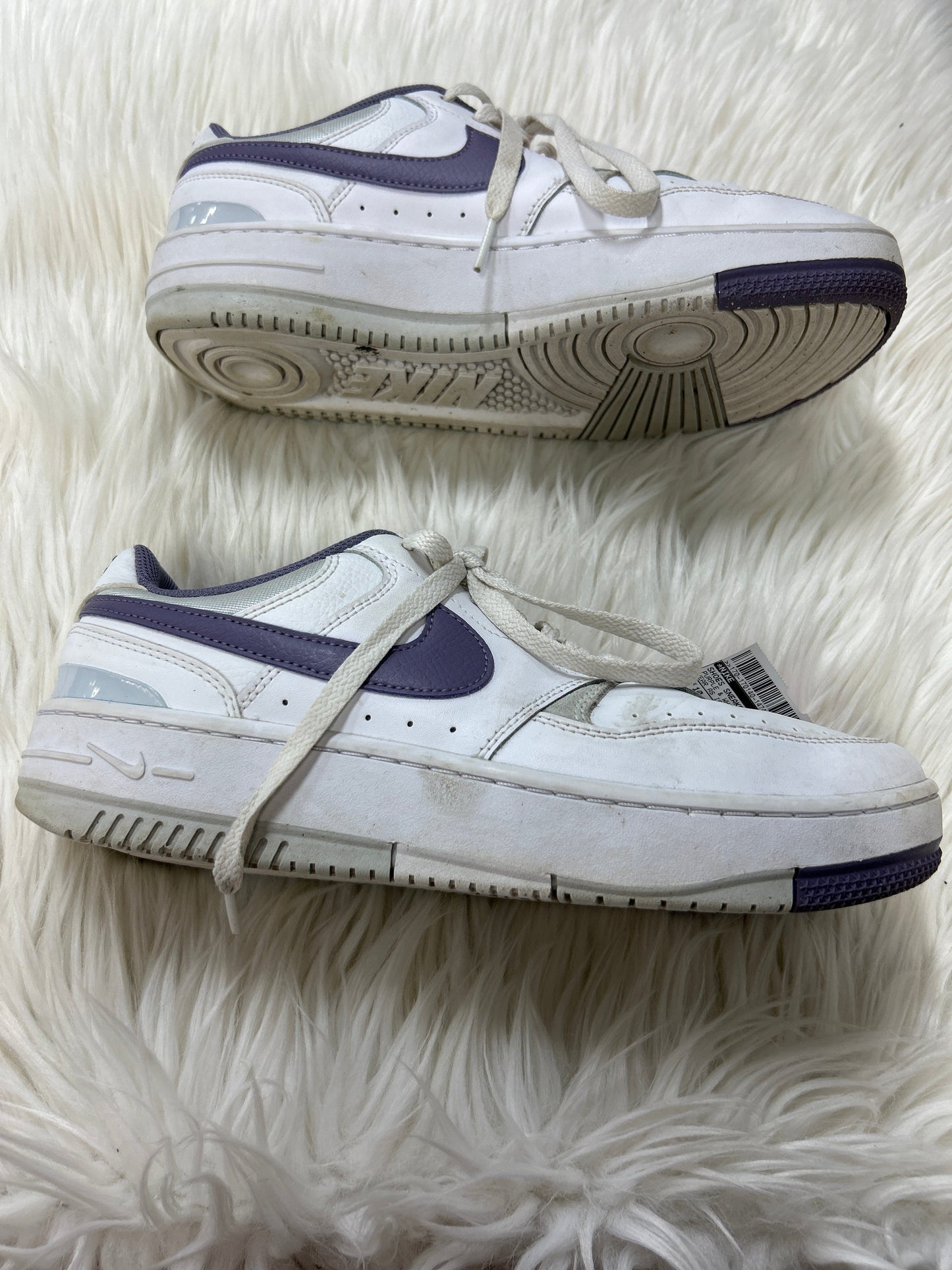 Shoes Sneakers By Nike In Purple & White, Size:10