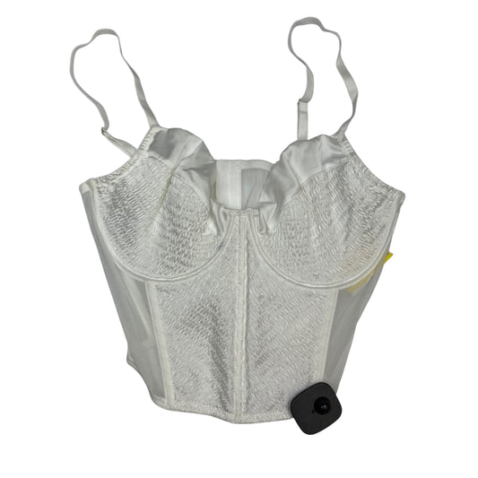 Top Sleeveless By Forever 21 In White, Size:Xl
