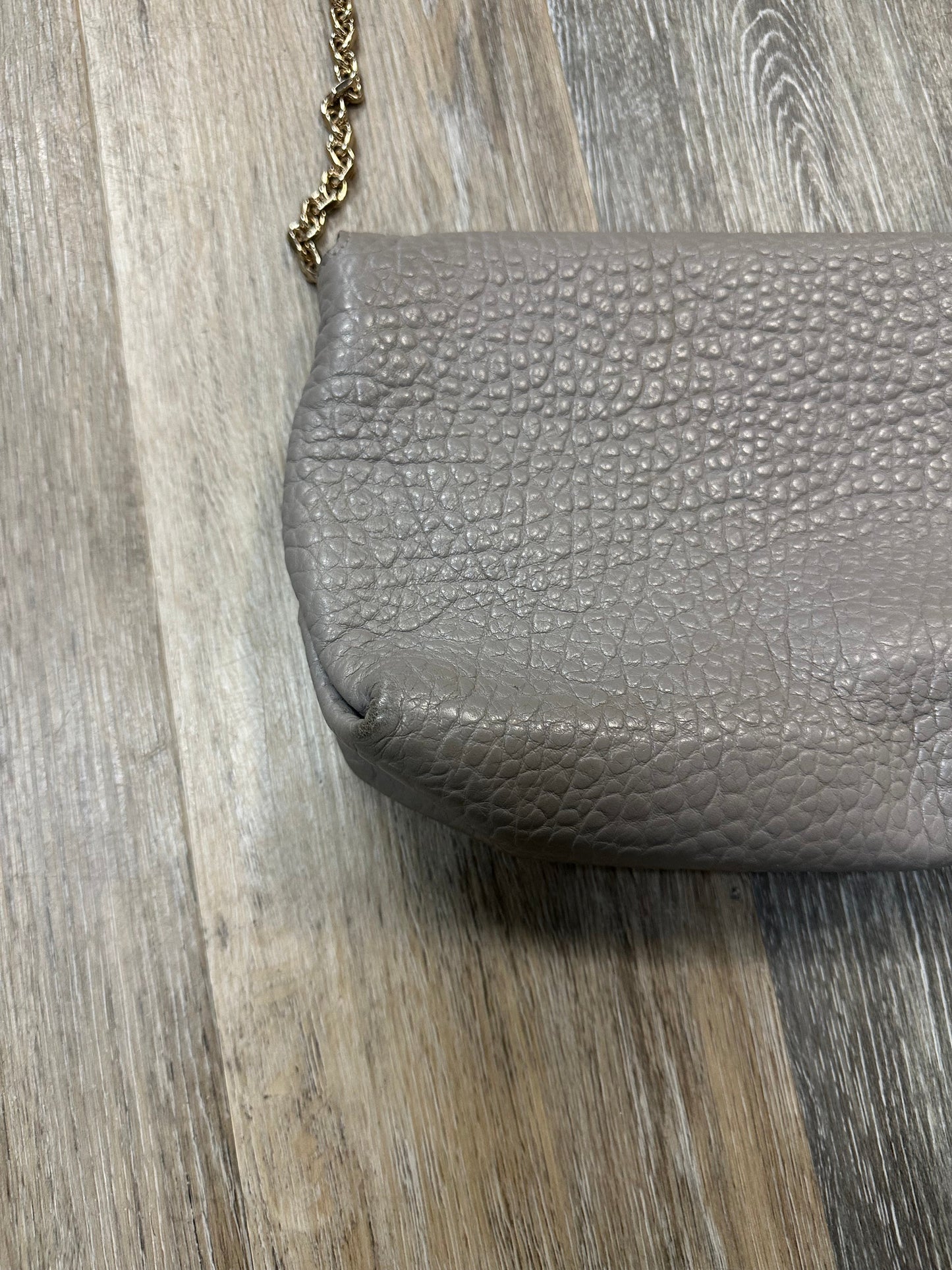 Handbag Luxury Designer By Burberry, Size: Medium