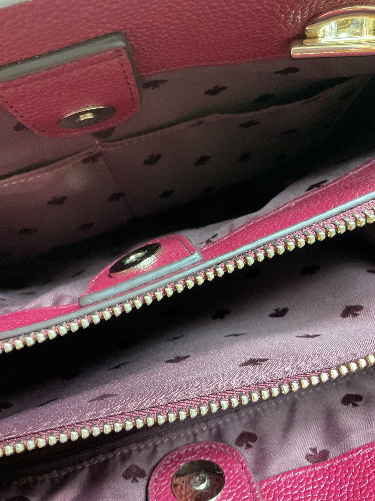 Handbag Designer By Kate Spade In Maroon, Size:Medium