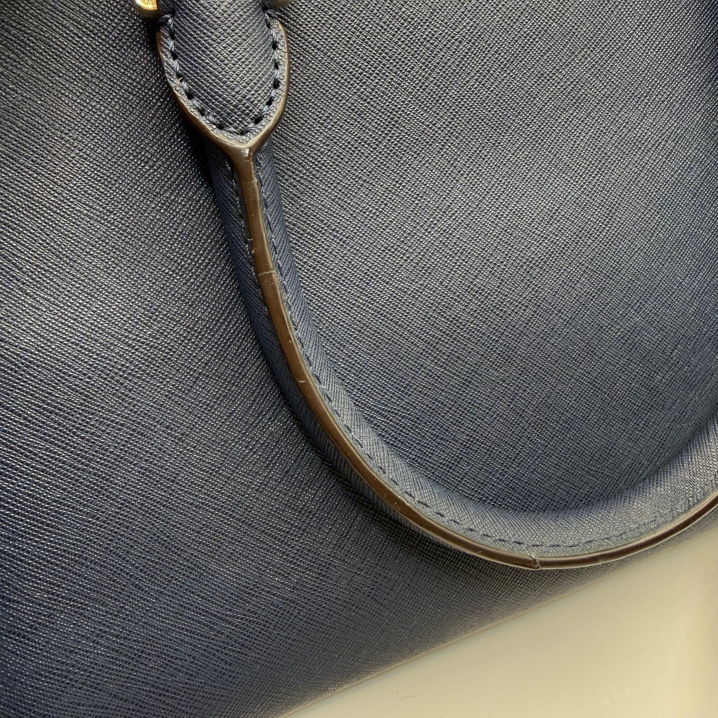 Handbag Designer By Michael By Michael Kors, Size: Medium