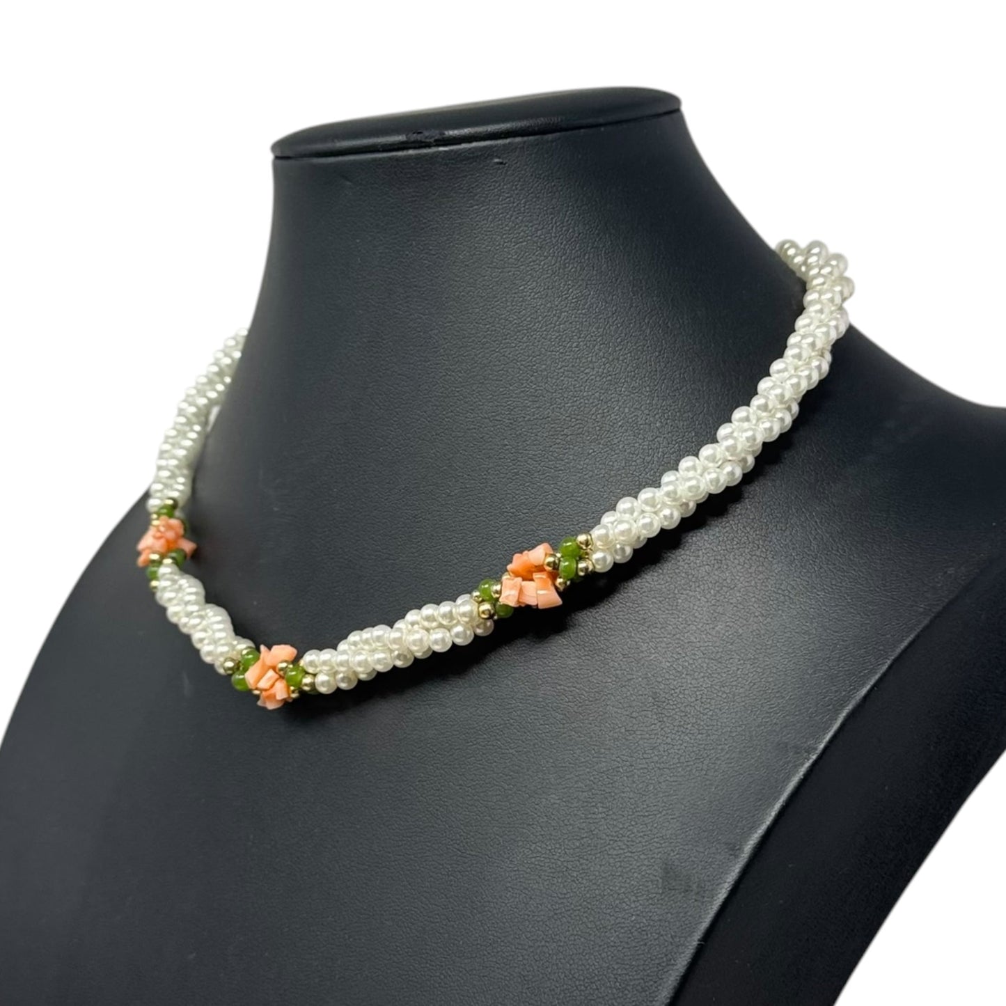 Twisted Faux Pearl Collar Necklace