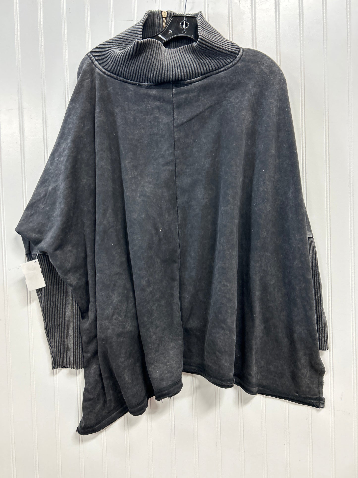 Sweatshirt Collar By Bke In Grey, Size:Osfm