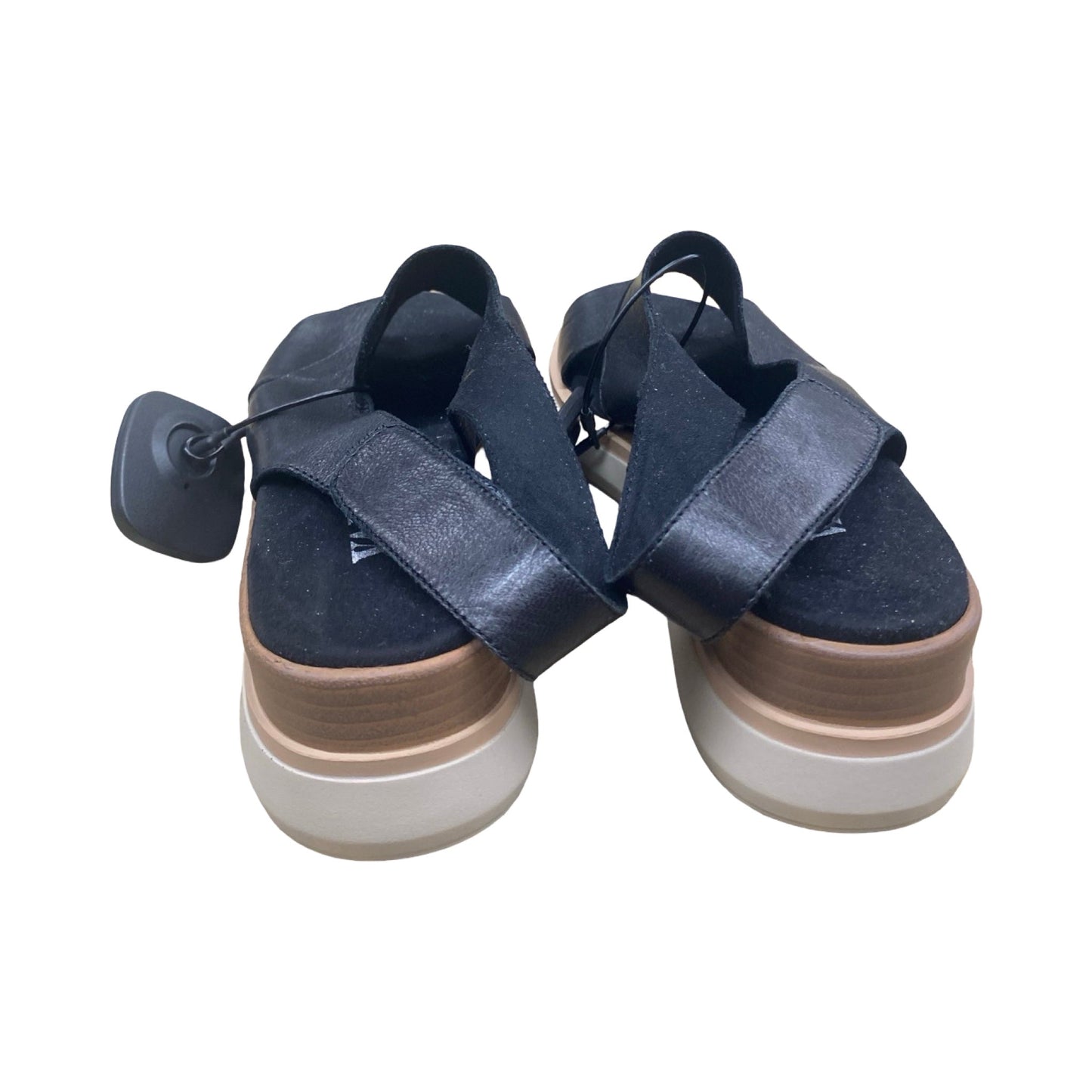 Sandals Flats By Vaneli In Black, Size:7.5