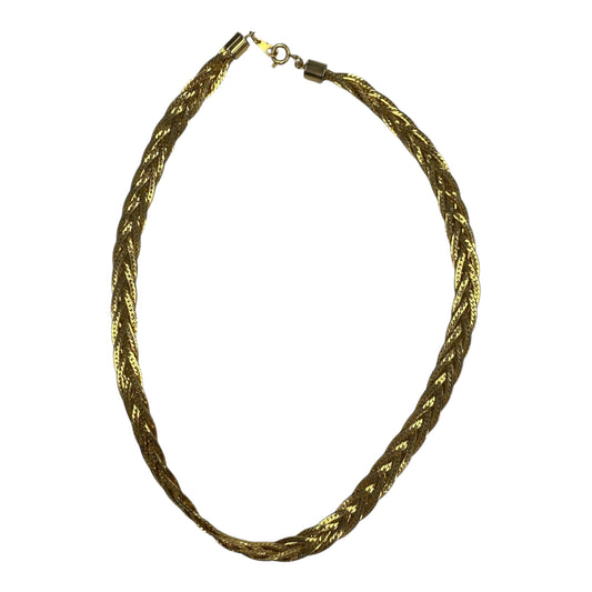 Necklace Chain By    Clothes Mentor In Gold