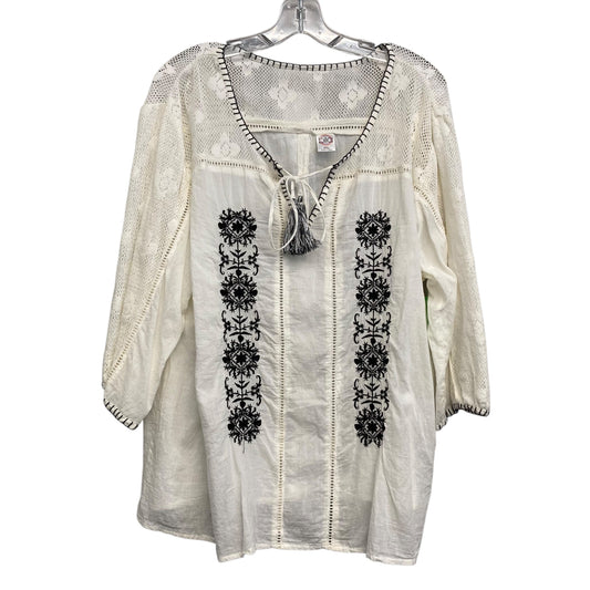 Top 3/4 Sleeve By Bila In Cream, Size:1X