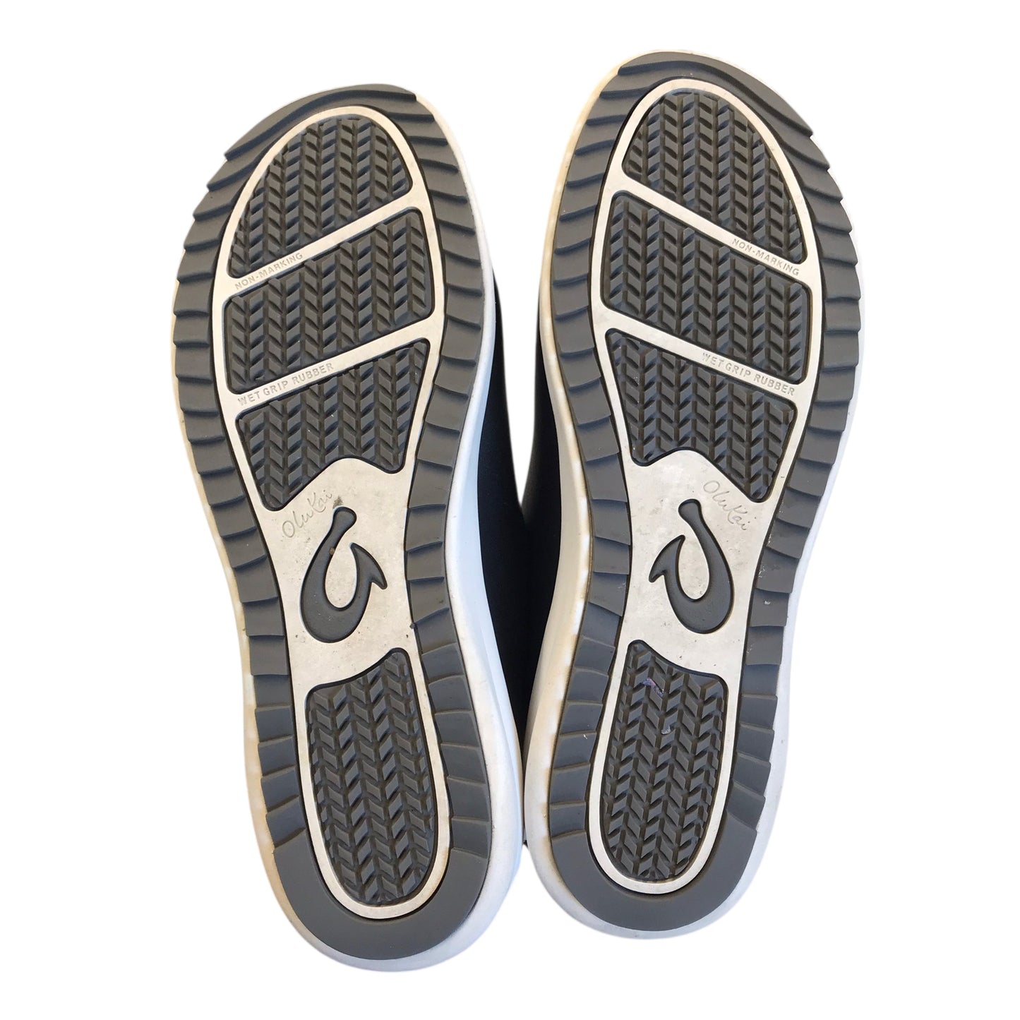 Shoes Flats By Olukai In Black, Size:7