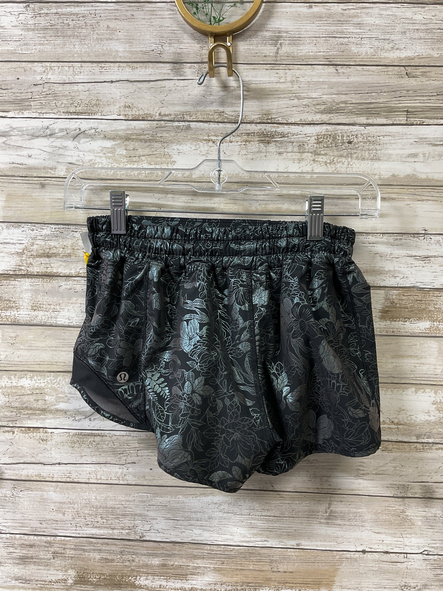 Athletic Shorts By Lululemon In Black, Size:4