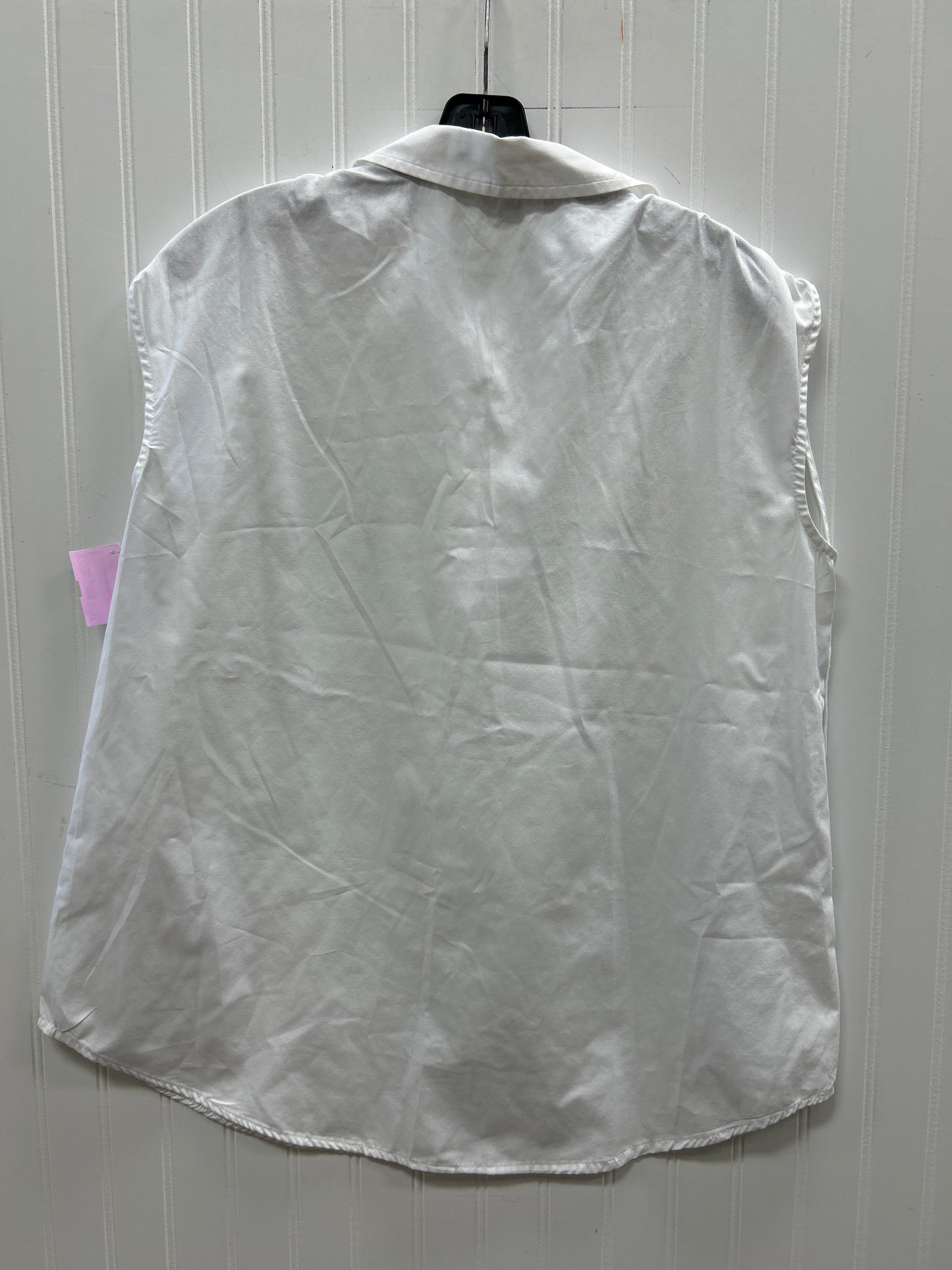 Top Sleeveless By Cato In White, Size:L