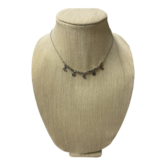 Necklace Choker & Collar  In Silver