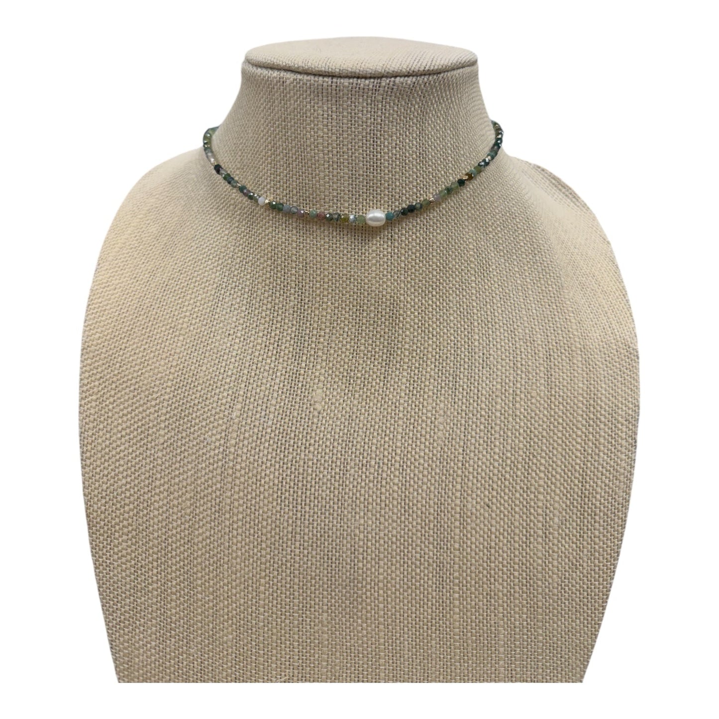 Necklace Choker & Collar  In Green