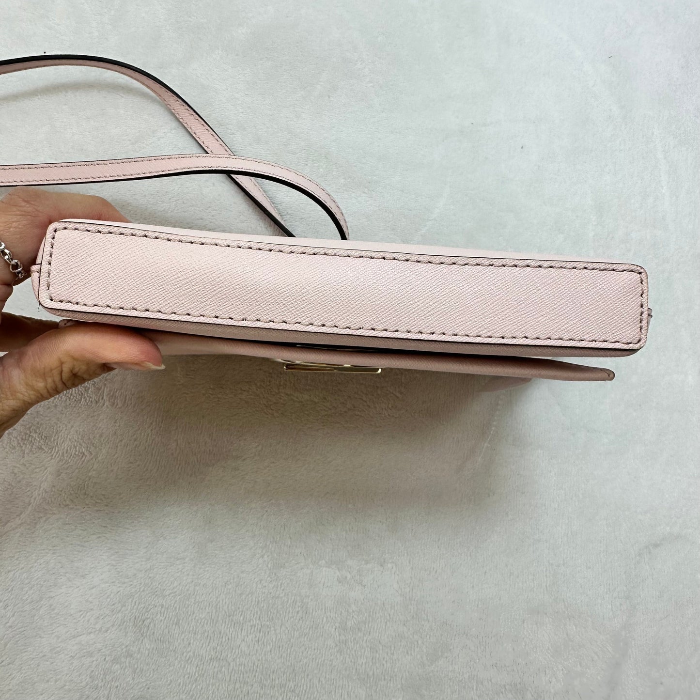 Crossbody Designer By Kate Spade, Size: Small