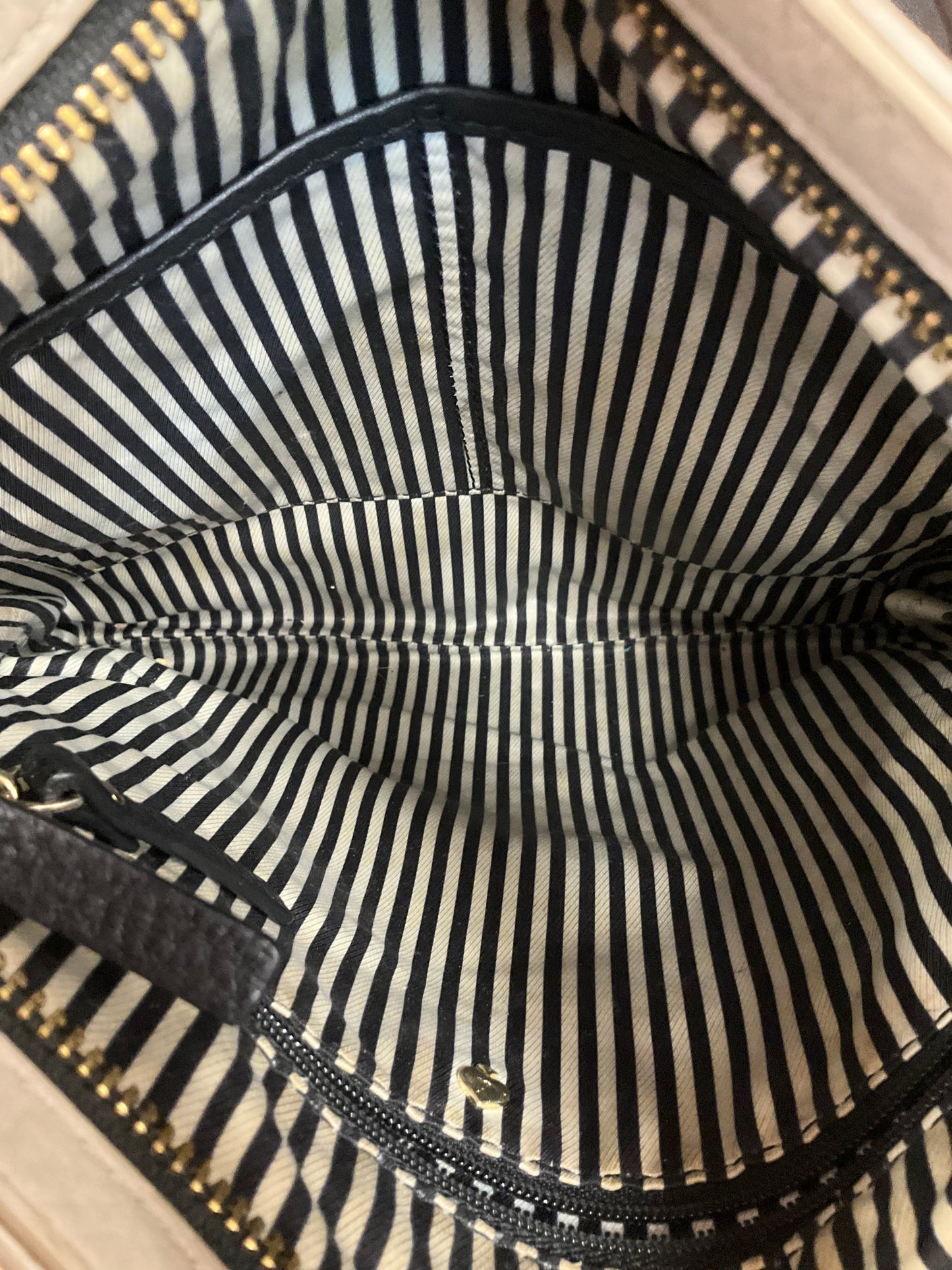 Crossbody Designer By Kate Spade, Size: Medium