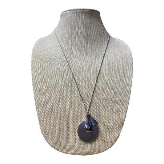 Necklace Pendant  In Silver