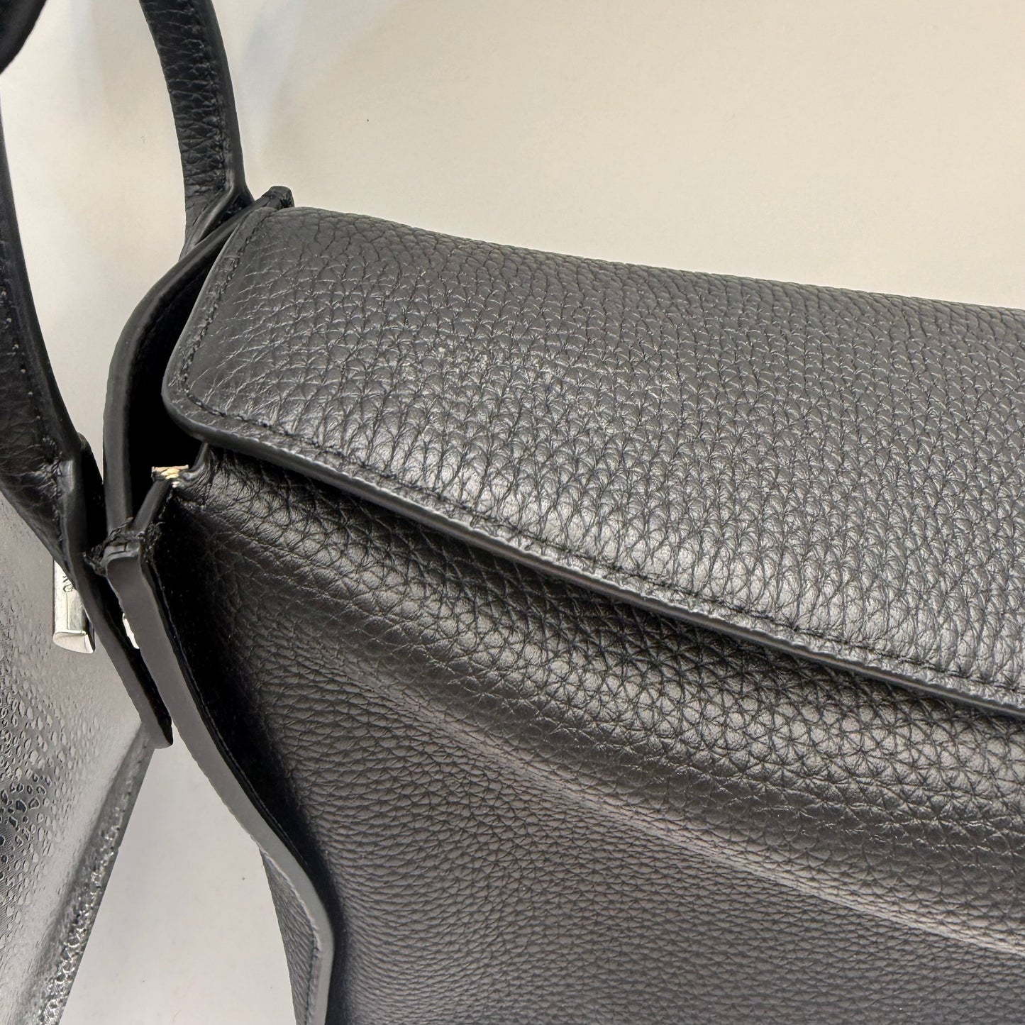 Handbag By Clothes Mentor, Size: Large
