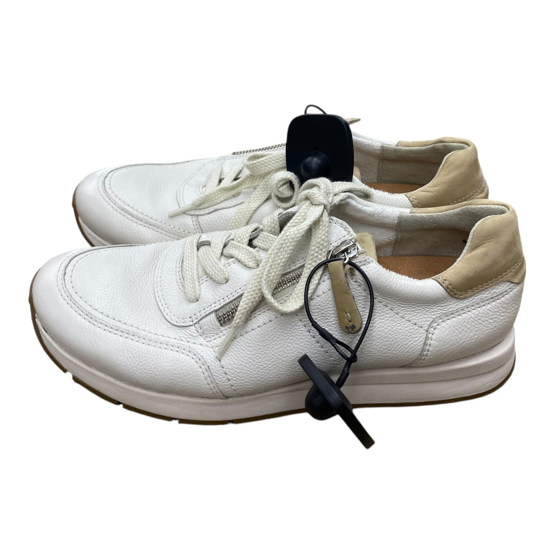 Shoes Sneakers By Paul Green In White, Size:5.5