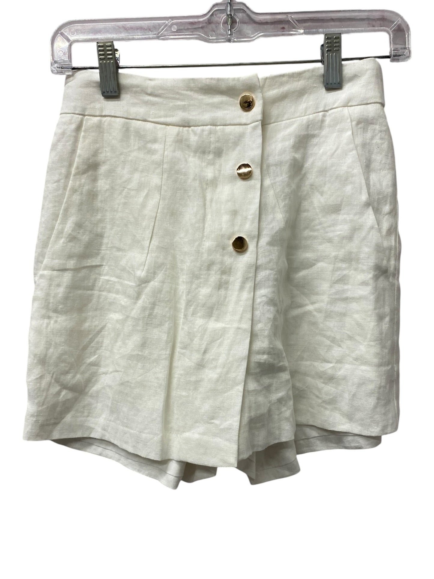 Shorts By Cma In Ivory, Size:0P
