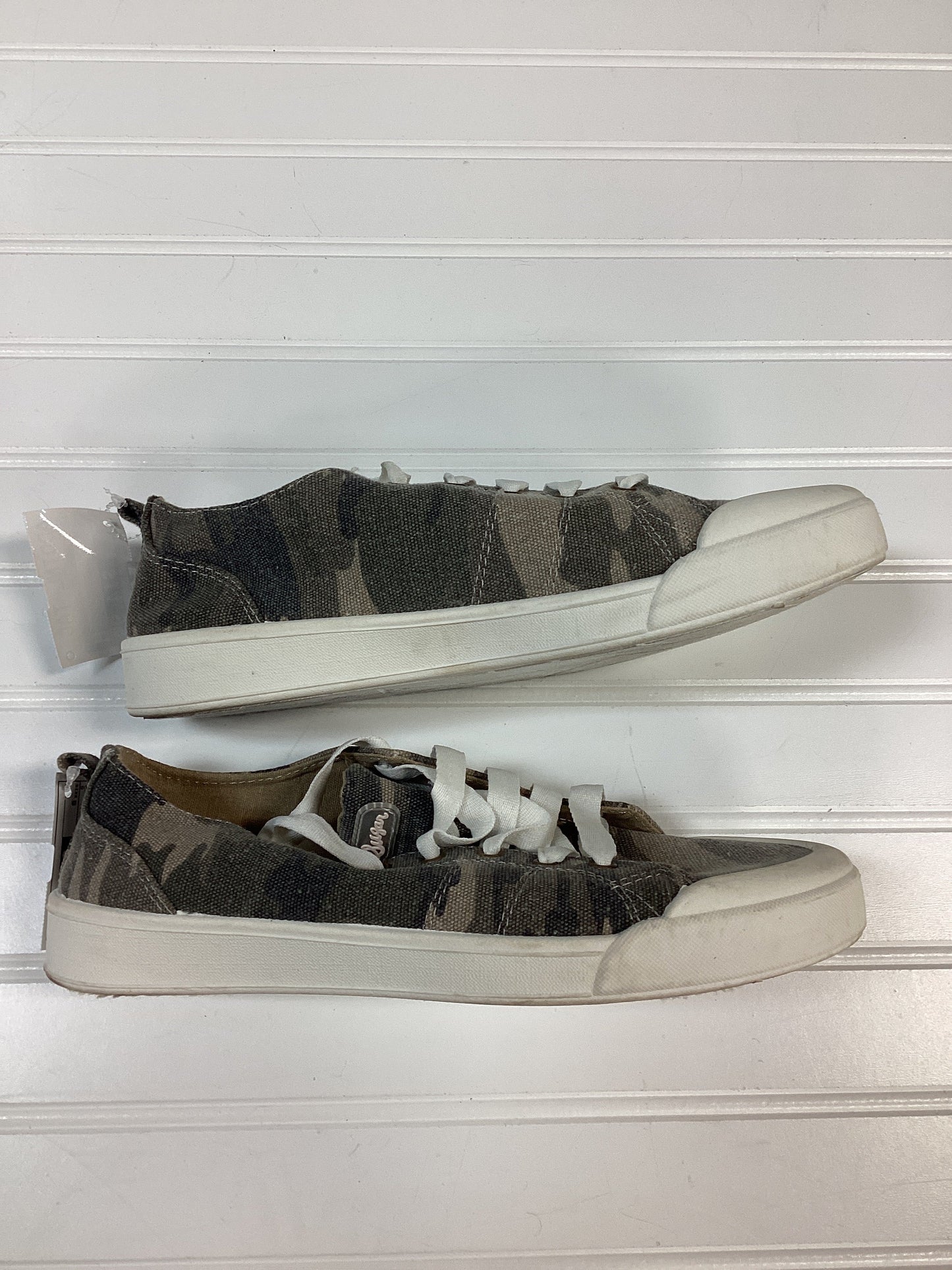 Shoes Flats By Sugar In Camouflage Print, Size:9