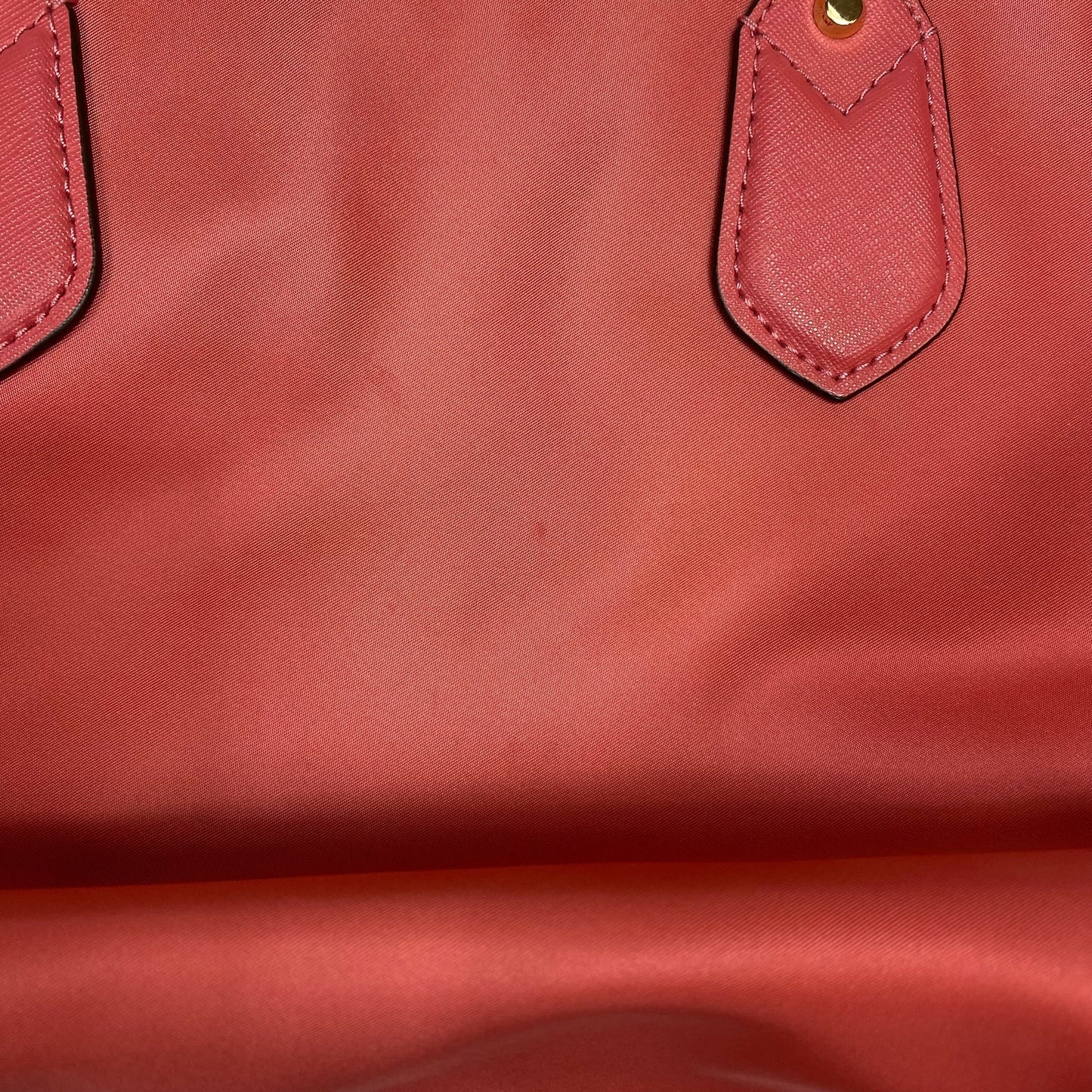 Handbag Designer By Michael Kors In Red, Size:Medium