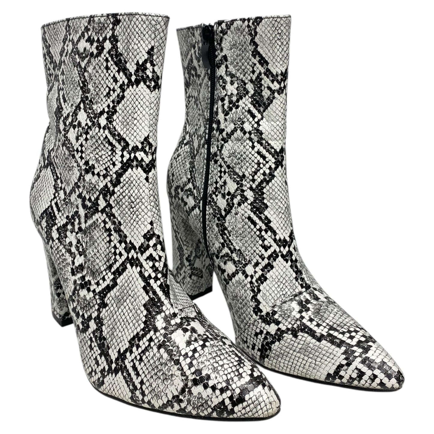 Boots Ankle Heels By Clothes Mentor In Animal Print, Size:10.5