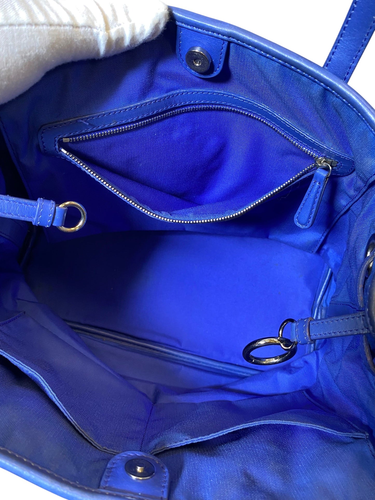 Handbag Luxury Designer By Dior, Size: Medium