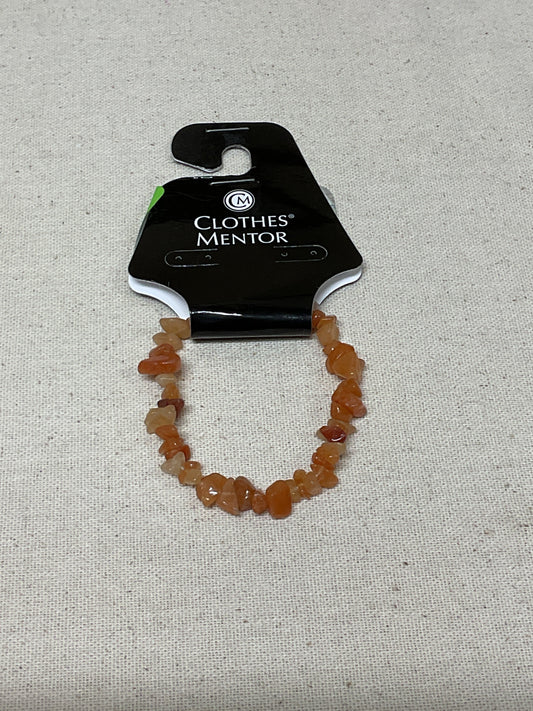 Bracelet Beaded By Clothes Mentor In Orange