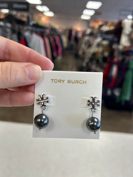 Earrings Designer By Tory Burch In Silver