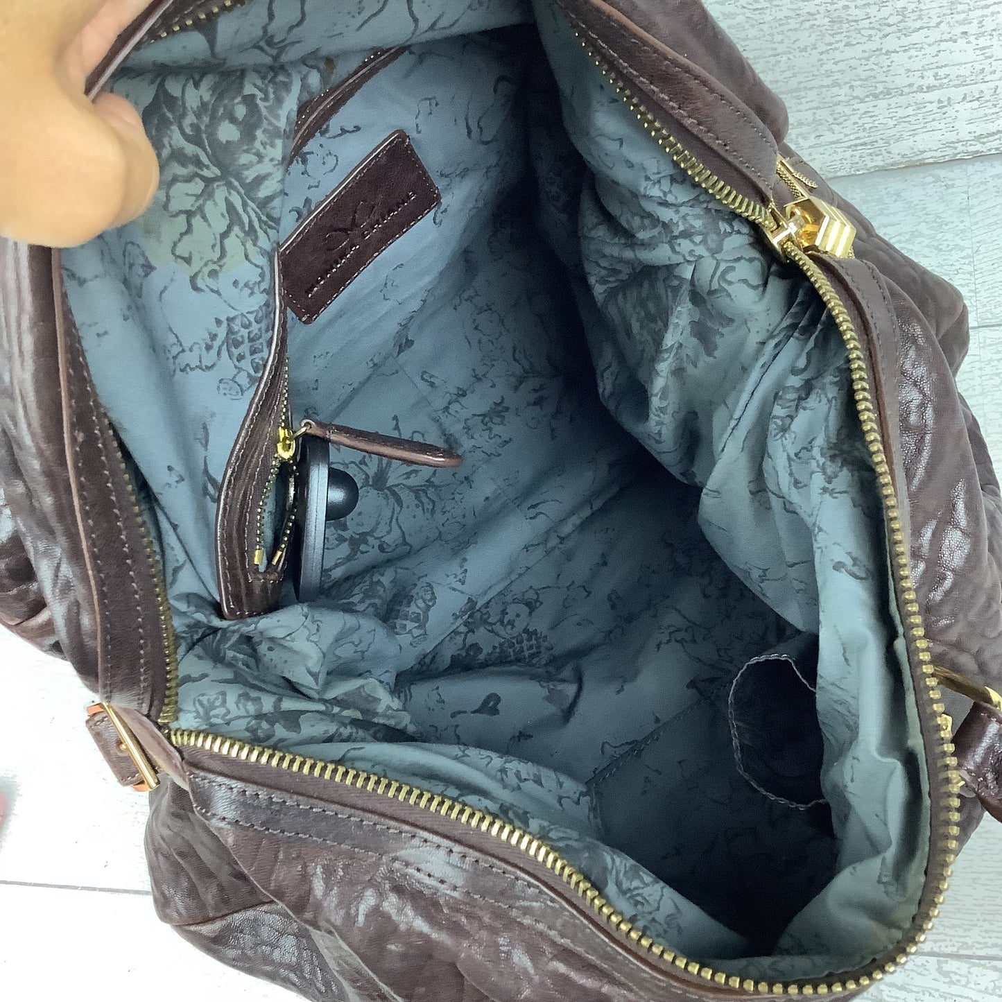Handbag Leather By Cmb, Size: Medium