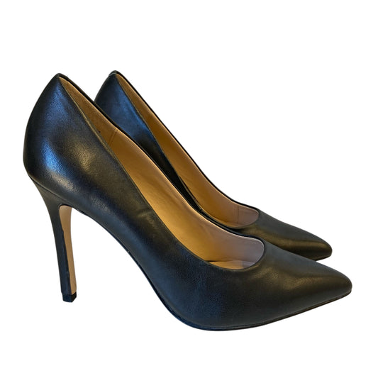 Shoes Designer By Neiman Marcus In Black, Size:6