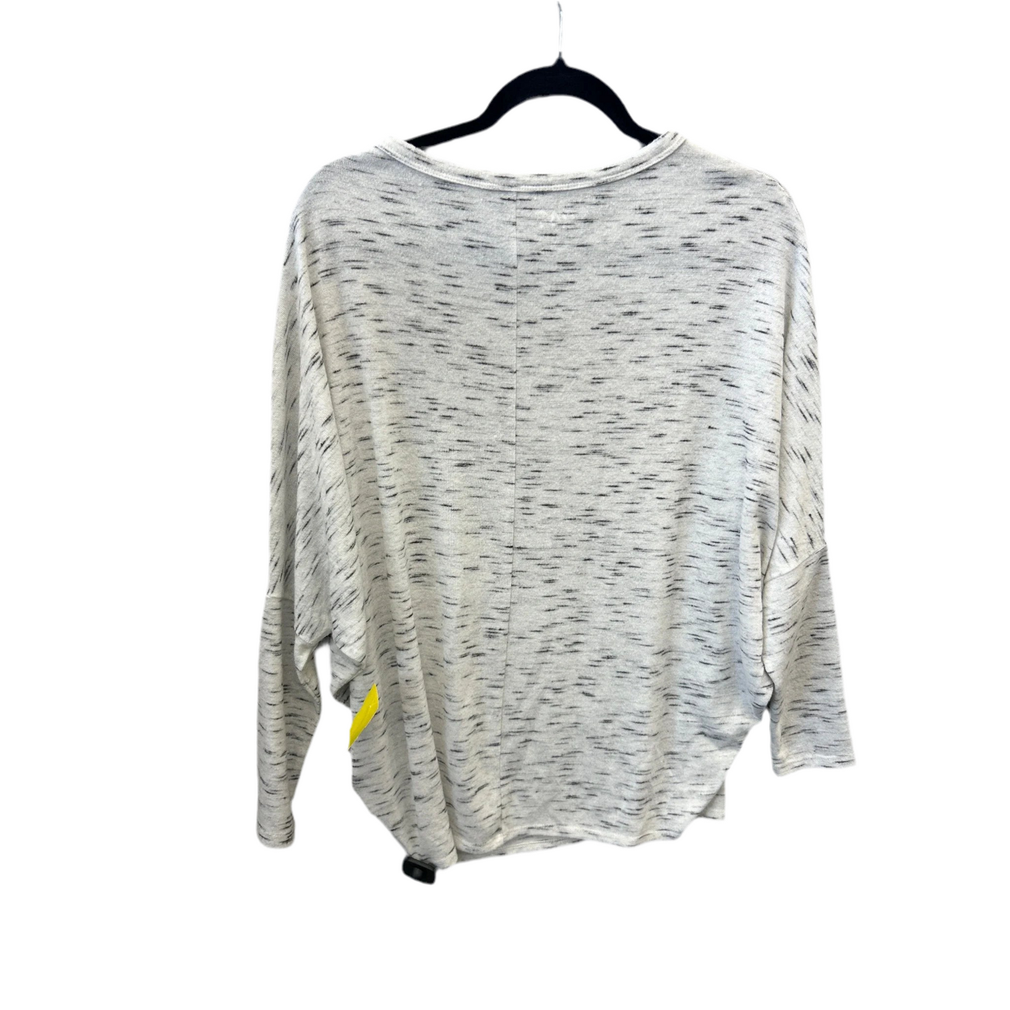 Top Long Sleeve By Maurices In Grey, Size: S