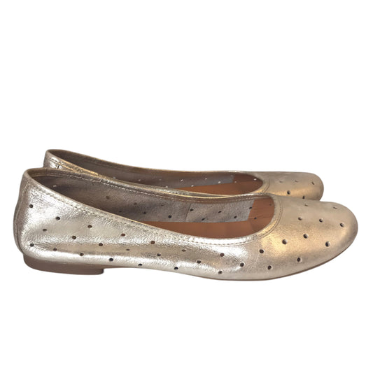 SHOES FLATS by KORK EASE In GOLD, Size: 10